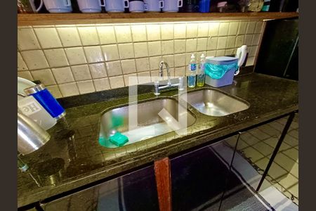 Apartamento à venda com 120m², 2 quartos e 1 vaga Apartamento à venda com 120m², 2 quartos e 1 vagaCopa / Cozinha