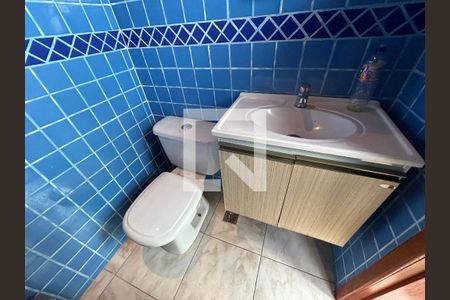 Casa para alugar com 400m², 3 quartos e 5 vagasLavabo