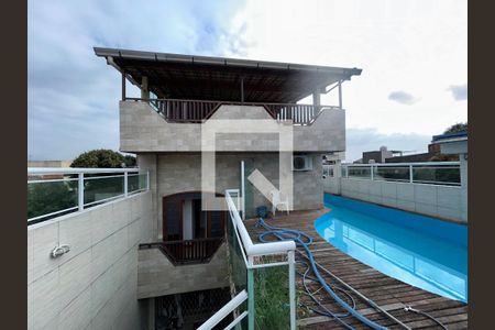 Casa para alugar com 400m², 3 quartos e 5 vagasPiscina