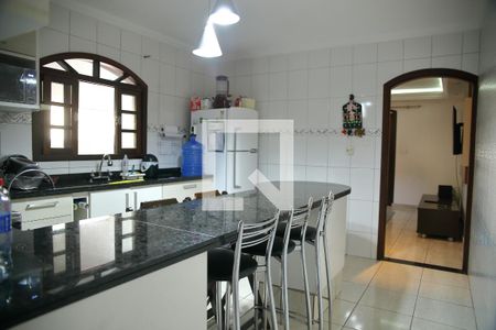 Casa à venda com 300m², 5 quartos e 2 vagasEdícula