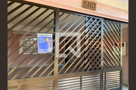 Casa à venda com 300m², 5 quartos e 2 vagasFachada