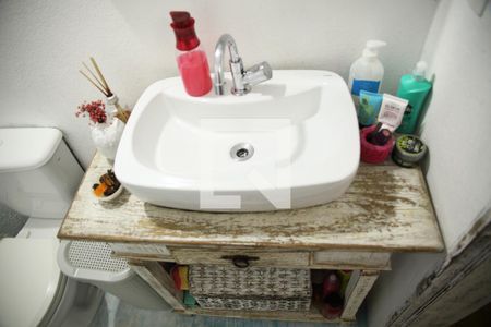 Casa à venda com 300m², 5 quartos e 2 vagasBanheiro Social