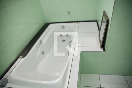 Casa à venda com 300m², 5 quartos e 2 vagasEdícula