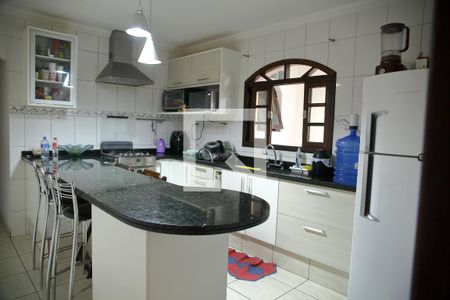 Casa à venda com 300m², 5 quartos e 2 vagasEdícula