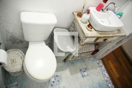 Casa à venda com 300m², 5 quartos e 2 vagasBanheiro Social