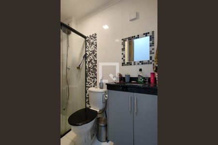 Apartamento para alugar com 66m², 2 quartos e sem vagaBanheiro