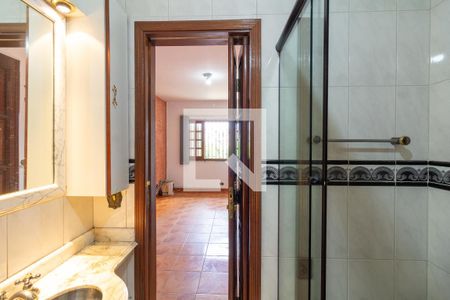 Casa à venda com 300m², 3 quartos e 2 vagas Casa à venda com 300m², 3 quartos e 2 vagasQuarto 1 - Banheiro