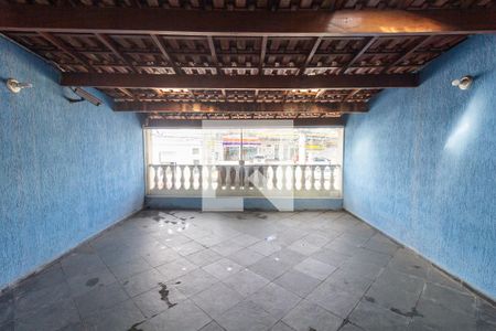 Casa à venda com 300m², 3 quartos e 2 vagas Casa à venda com 300m², 3 quartos e 2 vagasQuarto 2