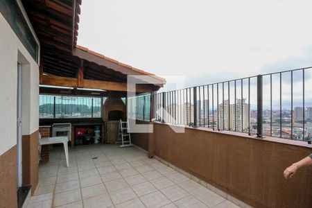 Apartamento à venda com 202m², 2 quartos e 2 vagas Apartamento à venda com 202m², 2 quartos e 2 vagasTerraço