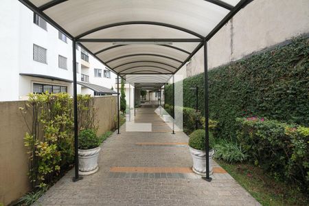 Apartamento à venda com 202m², 2 quartos e 2 vagas Apartamento à venda com 202m², 2 quartos e 2 vagasEntrada