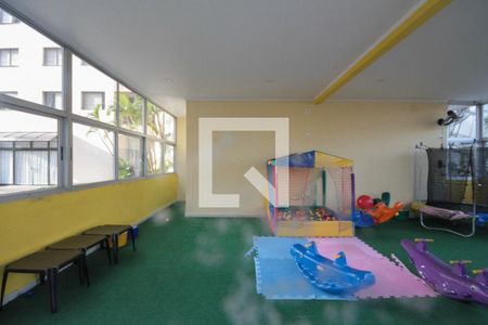 Apartamento à venda com 202m², 2 quartos e 2 vagas Apartamento à venda com 202m², 2 quartos e 2 vagasBrinquedoteca