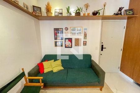 Sala de apartamento à venda com 2 quartos, 67m² em Pinheiros, São Paulo