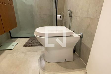 Apartamento à venda com 67m², 2 quartos e 1 vaga Apartamento à venda com 67m², 2 quartos e 1 vagaBanheiro
