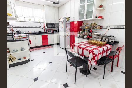 Apartamento à venda com 150m², 4 quartos e 1 vaga Apartamento à venda com 150m², 4 quartos e 1 vagaCozinha