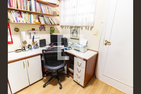 Apartamento à venda com 150m², 4 quartos e 1 vaga Apartamento à venda com 150m², 4 quartos e 1 vagaQuarto 3