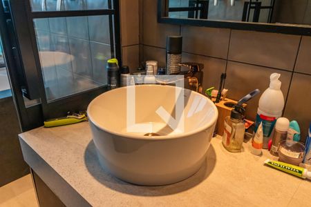 Apartamento à venda com 200m², 4 quartos e 3 vagasBanheiro da Suíte 2