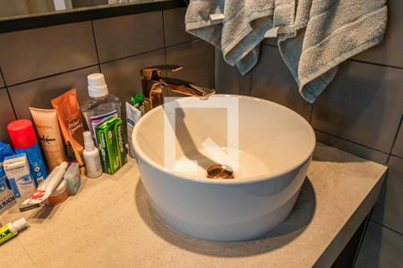 Apartamento à venda com 200m², 4 quartos e 3 vagasBanheiro da Suíte 2