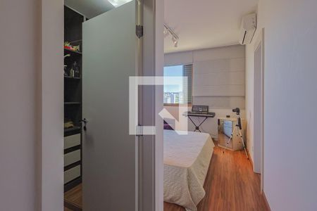 Apartamento à venda com 278m², 4 quartos e 4 vagasSuíte 2