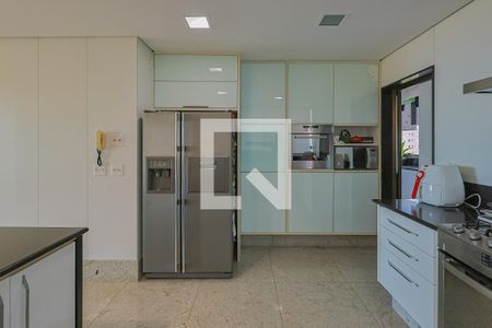 Apartamento à venda com 278m², 4 quartos e 4 vagasCozinha