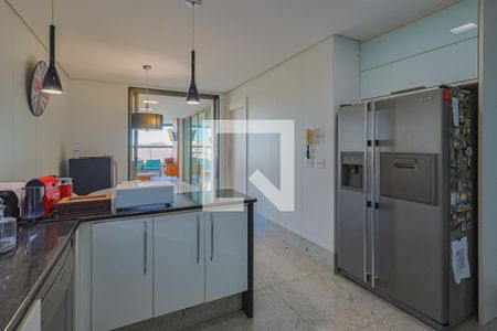 Apartamento à venda com 278m², 4 quartos e 4 vagasCozinha