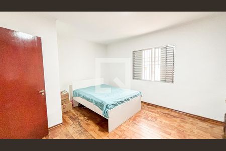Casa à venda com 189m², 3 quartos e 2 vagas Casa à venda com 189m², 3 quartos e 2 vagasQuarto 2