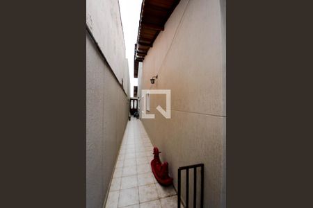 Casa à venda com 150m², 3 quartos e 3 vagasCorredor Lateral 