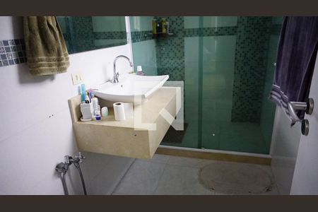 Casa de condomínio à venda com 150m², 3 quartos e 1 vagaBanheiro - Suite 