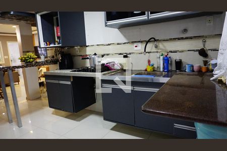 Casa de condomínio à venda com 150m², 3 quartos e 1 vagaCozinha