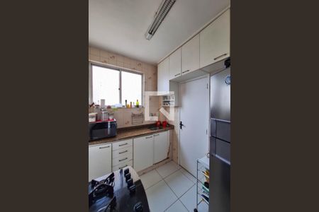 Apartamento à venda com 102m², 3 quartos e 1 vagaCozinha