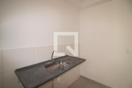 Cozinha de apartamento para alugar com 2 quartos, 42m² em Vila Guilherme, São Paulo