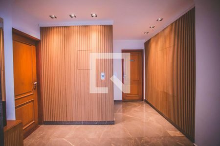 Apartamento à venda com 35m², 1 quarto e 1 vaga Apartamento à venda com 35m², 1 quarto e 1 vagaHall social