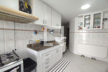 Apartamento à venda com 88m², 2 quartos e 1 vaga Apartamento à venda com 88m², 2 quartos e 1 vagaCozinha