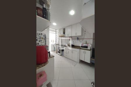Apartamento à venda com 88m², 2 quartos e 1 vaga Apartamento à venda com 88m², 2 quartos e 1 vagaCozinha