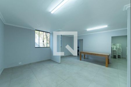 Apartamento à venda com 62m², 2 quartos e 1 vagaÁrea comum