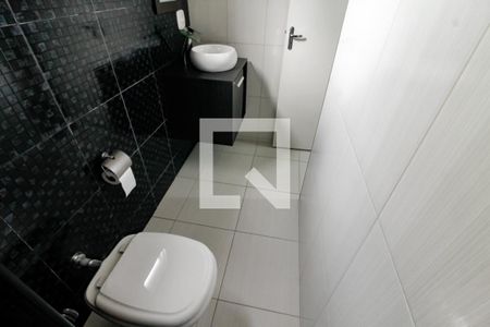 Apartamento para alugar com 63m², 2 quartos e 1 vaga Apartamento para alugar com 63m², 2 quartos e 1 vagaBanheiro
