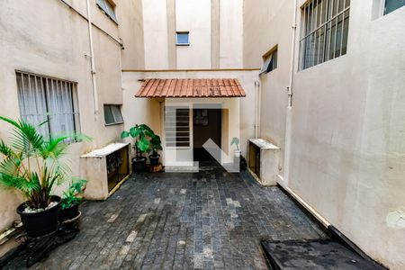 Apartamento para alugar com 63m², 2 quartos e 1 vaga Apartamento para alugar com 63m², 2 quartos e 1 vagaEntrada Bloco