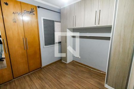 Quarto 1 de apartamento para alugar com 2 quartos, 63m² em Chácara Agrindus, Taboão da Serra