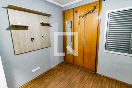 Quarto 1 de apartamento para alugar com 2 quartos, 63m² em Chácara Agrindus, Taboão da Serra