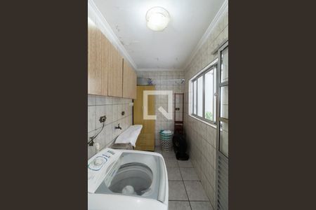 Casa para alugar com 230m², 2 quartos e 3 vagasÁrea de Serviço