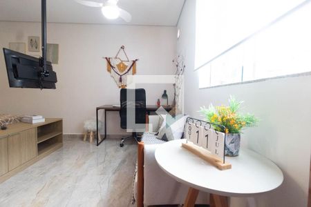 Quarto de kitnet/studio para alugar com 1 quarto, 28m² em Parada Inglesa, São Paulo