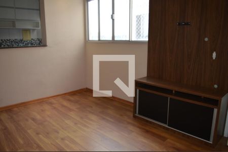 Sala de apartamento à venda com 2 quartos, 46m² em Bom Jesus, Contagem