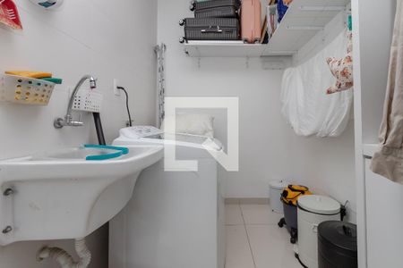 Apartamento à venda com 103m², 2 quartos e 1 vagaÁrea de Serviço