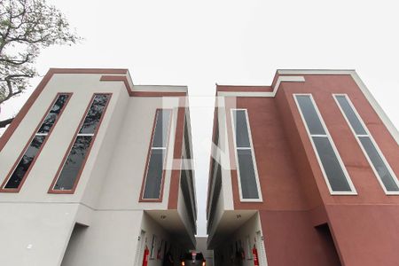Fachada de apartamento para alugar com 1 quarto, 40m² em Vila Taquari, São Paulo