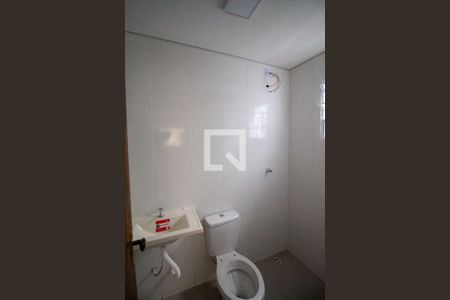 Apartamento para alugar com 40m², 2 quartos e sem vagaBanheiro