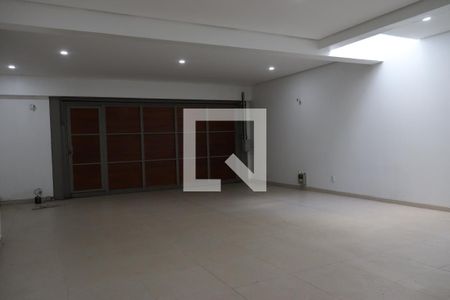 Casa à venda com 480m², 4 quartos e 4 vagasGaragem