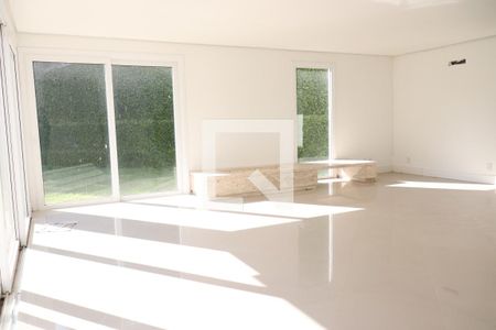 Casa à venda com 480m², 4 quartos e 4 vagasestar social