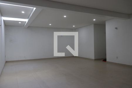 Casa à venda com 480m², 4 quartos e 4 vagasGaragem