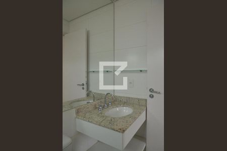 Apartamento para alugar com 60m², 2 quartos e 2 vagasBanheiro da Suíte