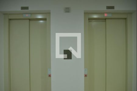 Apartamento para alugar com 60m², 2 quartos e 2 vagasElevador