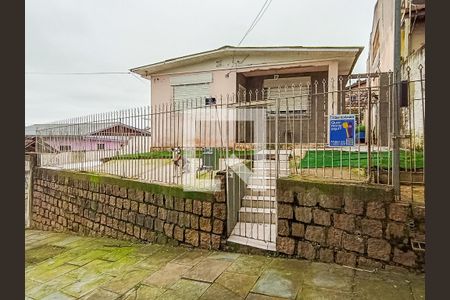 Fachada de casa à venda com 2 quartos, 407m² em Ipanema, Porto Alegre